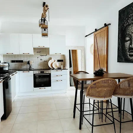 Nissi Si Lux Boho On Nissi Apartment