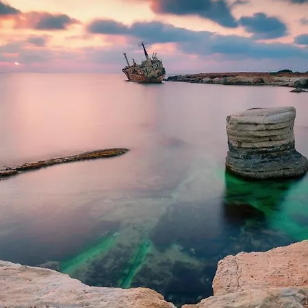 Nissi Si Lux Boho On Nissi * Ayia Napa