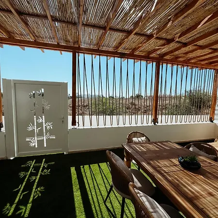 Nissi Si Lux Boho On Nissi Apartmán *
